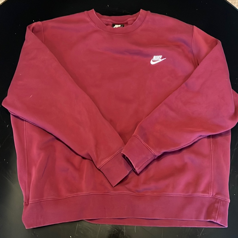 Throwback Nike sweater size XXL - Maroon, Great Condition